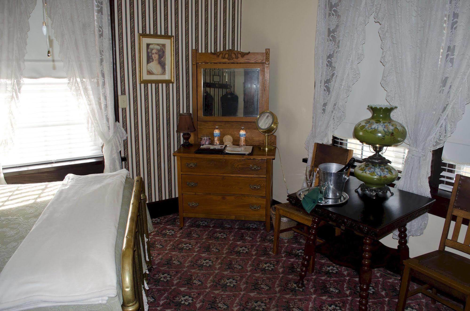 ג'יימסטאון The National Hotel מראה חיצוני תמונה